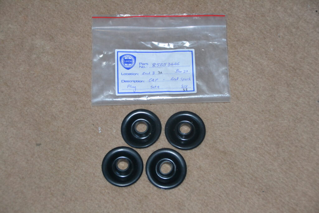 Cap Spark Plug End set of 4 Squadra Corse Motors