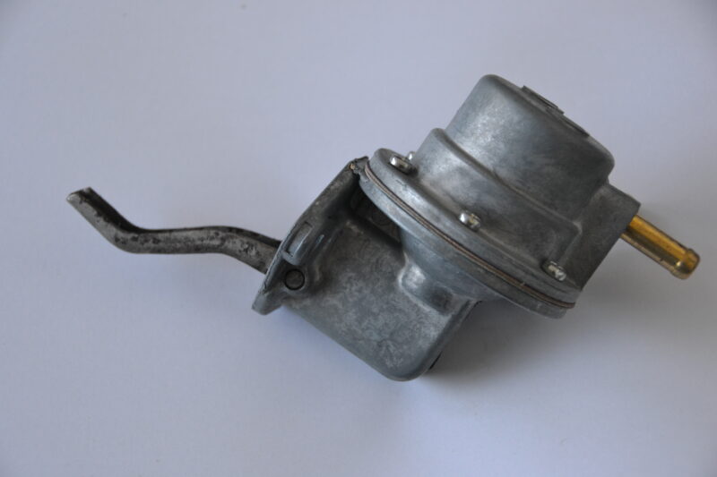 Fuel Pump - Mechanical. suits Beta 2000