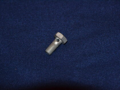 Bolt (special) - Release cable attachment. Suits bonnet locking plate. Fulvia.