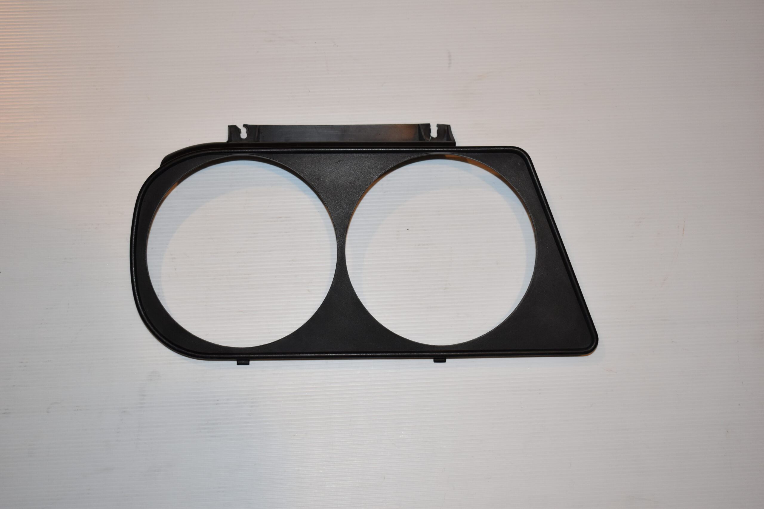 Surround (Door) - RH Side. Headlight assy. Beta S3, VX